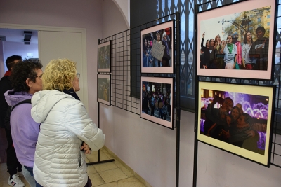 Las Mañanas - Inaugurada l'exposició "Els nous masclismes. Identitats i visions feministes"