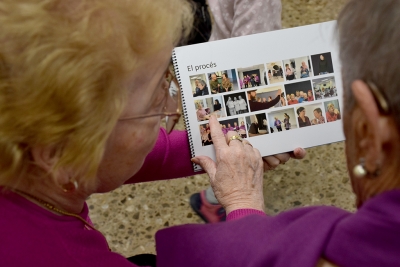 Las Mañanas - Exposició virtual "Dones que es mouen, dones que curen"