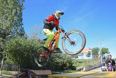 Las Mañanas - Crònica del 2n Urban Enduro de Montornès