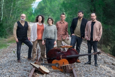 Las Mañanas - La Baula presenta el disc "Cançons a l'ombra"