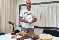 La Intersecció - Jaime del Blanco presenta el poemari "Desconsuelos y Hortensias"