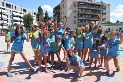 Las Mañanas - Festa de colors per acomiadar el Casal de Vacances