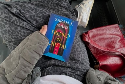 La Intersecció - Atrapada entre llibres: Sarah J. Maas