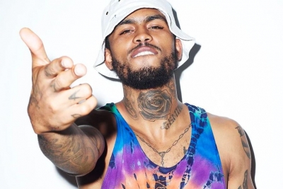 Poesía Urbana - No Peace for...