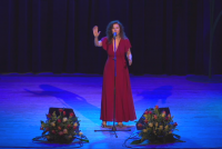 La Intersecció - Elena Ley presenta la cançó "Camminando"