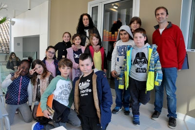 Las Mañanas - Dia Mundial de la Poesia amb l'Escola Palau d'Ametlla. 1r grup