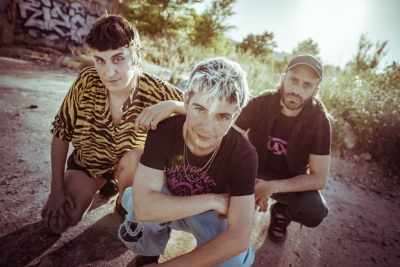 La Intersecció - Sobre Mi Gata presenta el single "Mur d'Altaveus"