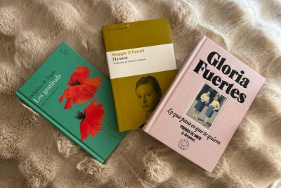 La Intersecció - Atrapada entre llibres: idees per Sant Jordi