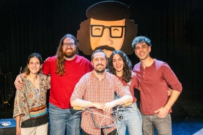 La mare dels ous - "Una flor no fa maig, ni una gota un raig"