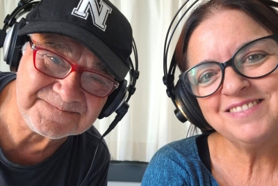 Las Mañanas - Besos y versos 2.0