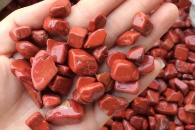 Las Mañanas - Somos lo que sentimos: pedres vermelles i taronges